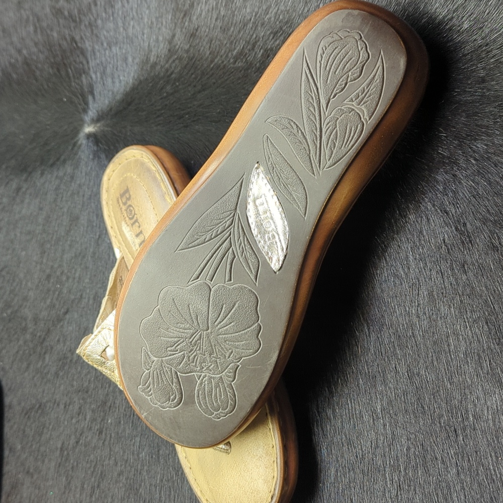Born Ladies Leather Sandals 8 Shoes Metallic - Picture 2 of 12